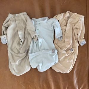 Goumi gowns (3) preemie